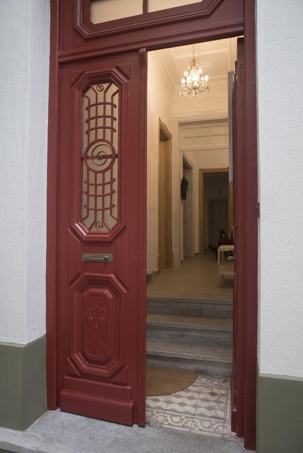 Athenian Neoclassical Apartment Exterior photo